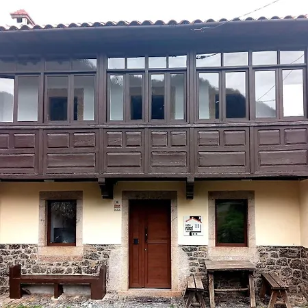 Junto Al Sella Crle834 Chalet