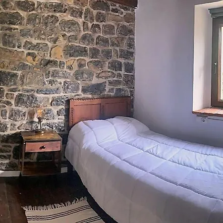 Casa Rural Ribota 아파트