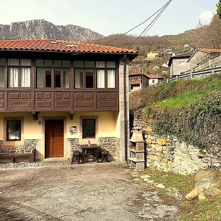 Casa Rural Ribota 아파트
