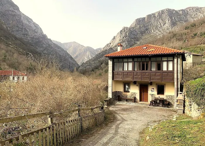 Junto Al Sella Crle834