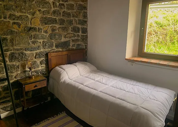 Junto Al Sella Crle834 Ribota