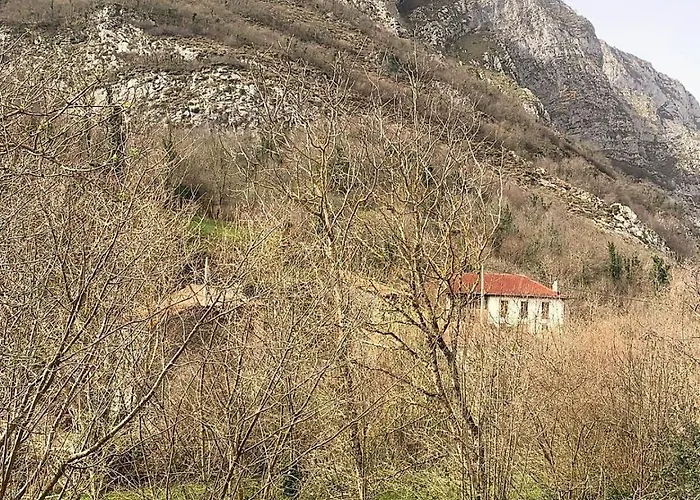 Junto Al Sella Crle834 *